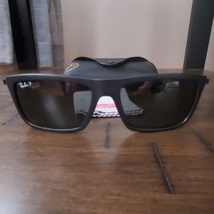 Ray-Ban RB4214 sunglasses with case and cloth